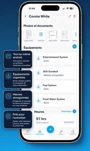 Écran embarcation de Skipper360 avec les documents joints, la liste des équipements par catégorie et les heures moteur enregistrées